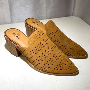 Susina Heeled Mules